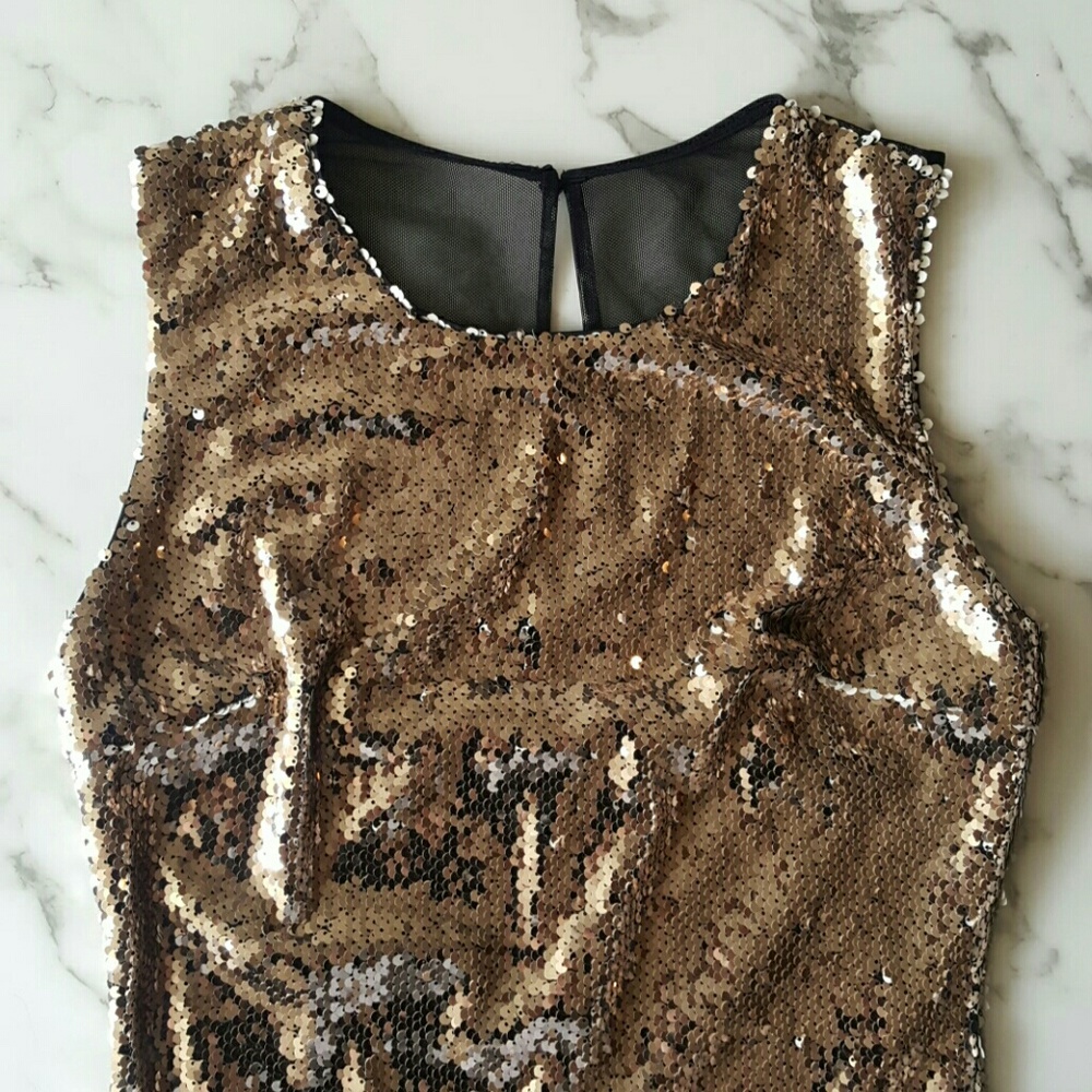 NWT! Ark & Co Gold Sequin Dress